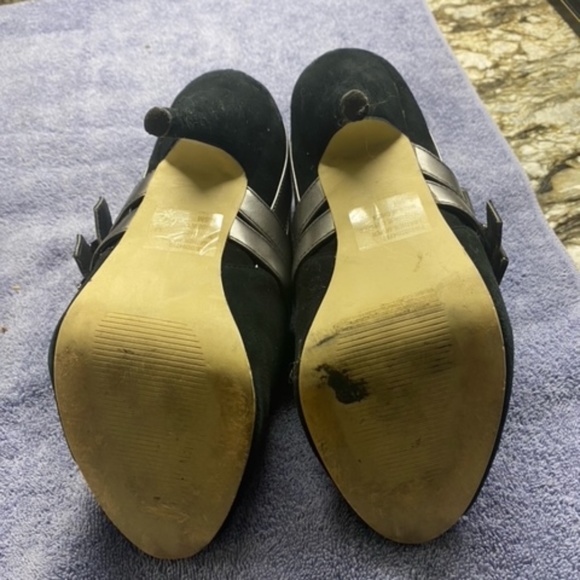 Open Toe Bootie Heels - Picture 10 of 11